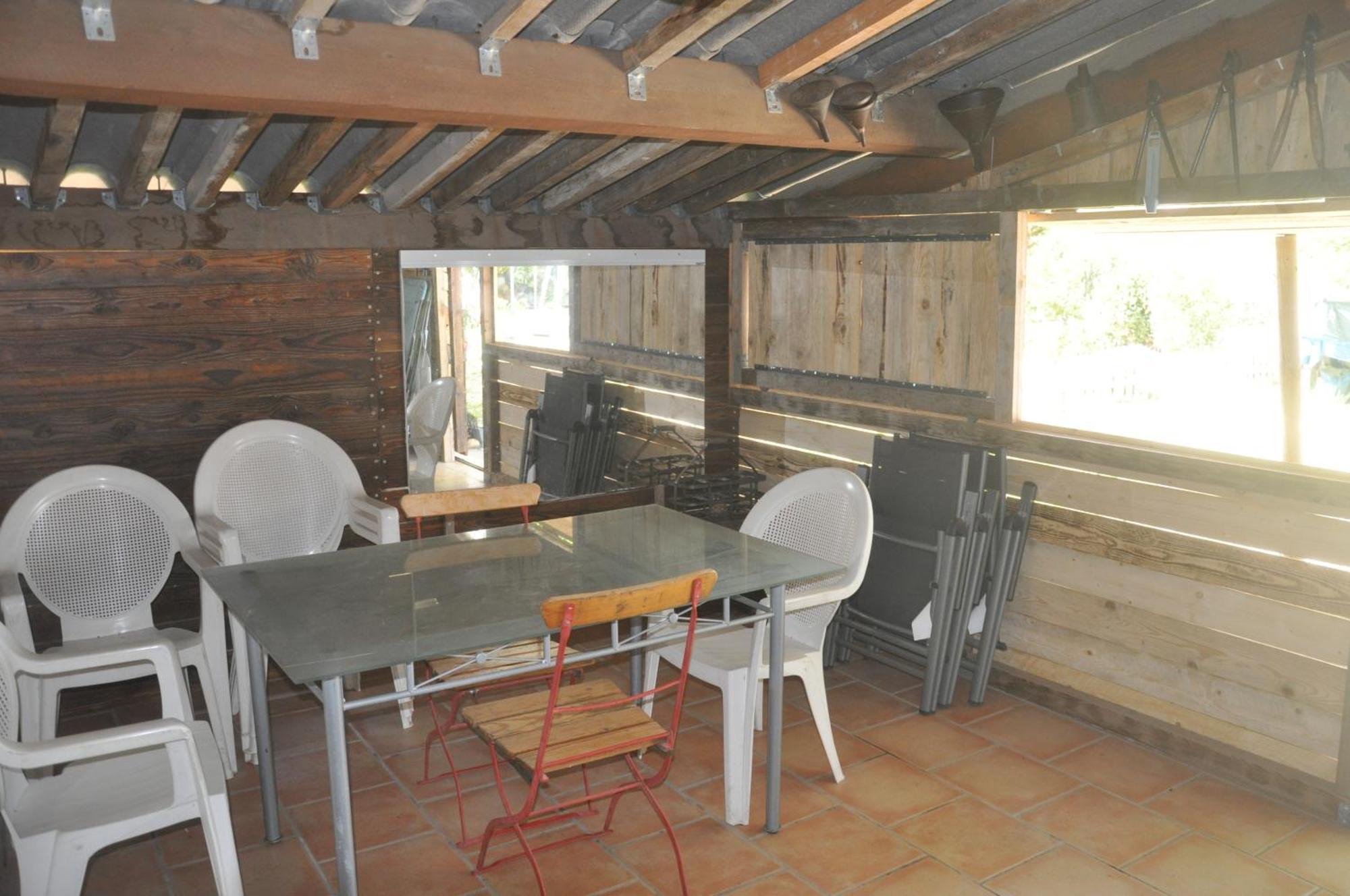 La Ferme De Tonton Jules Et Mame Julia Panzió Entraigues-sur-la-Sorgue Kültér fotó